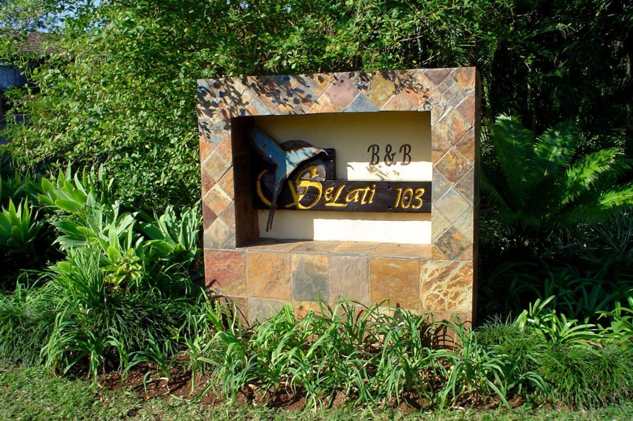 Selati 103 Guest Cottages Malalane Ngoại thất bức ảnh