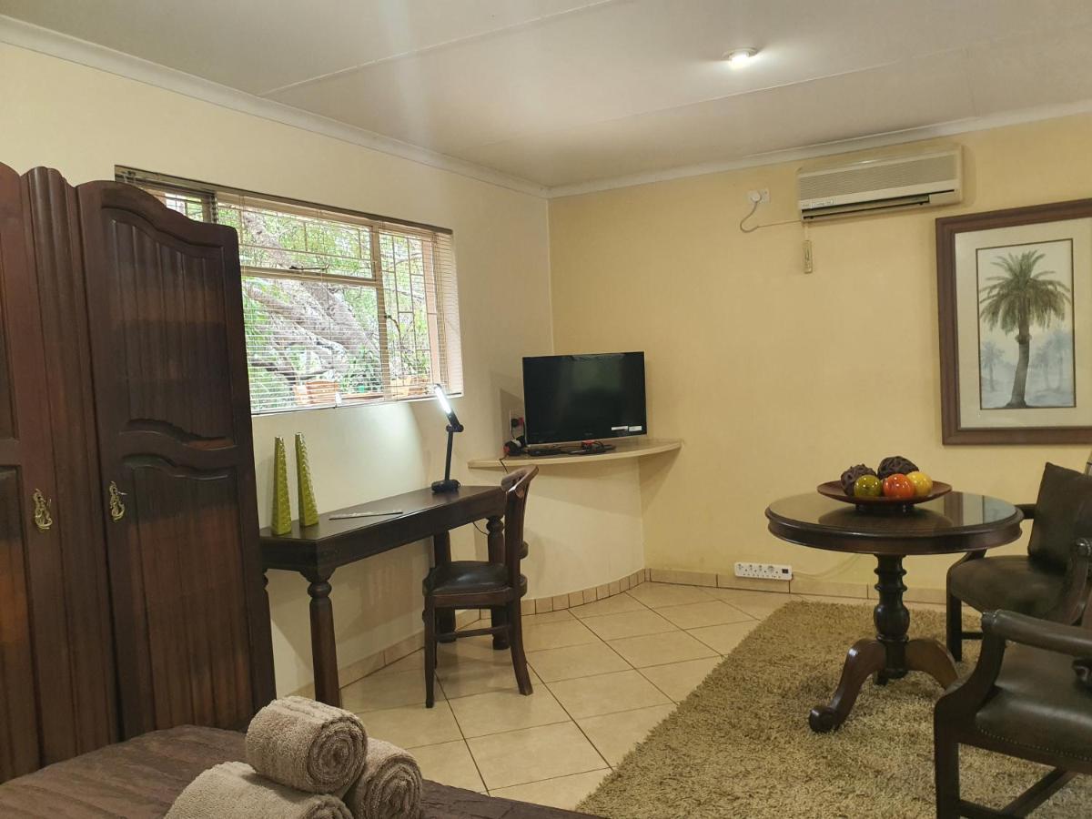 Selati 103 Guest Cottages Malalane Ngoại thất bức ảnh