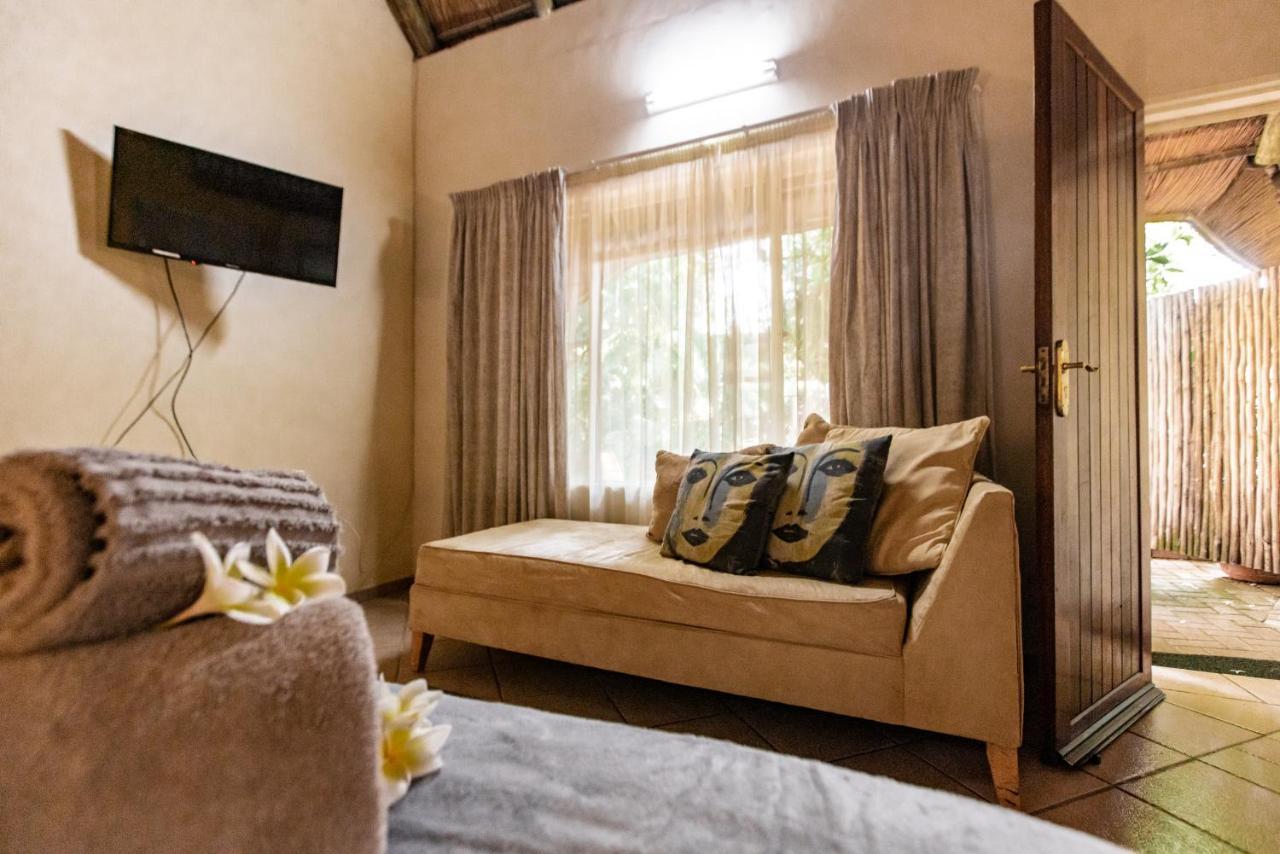 Selati 103 Guest Cottages Malalane Ngoại thất bức ảnh