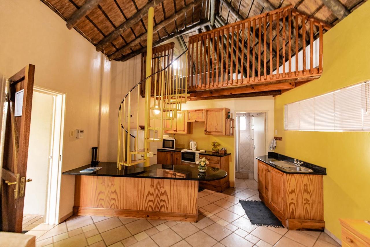 Selati 103 Guest Cottages Malalane Ngoại thất bức ảnh
