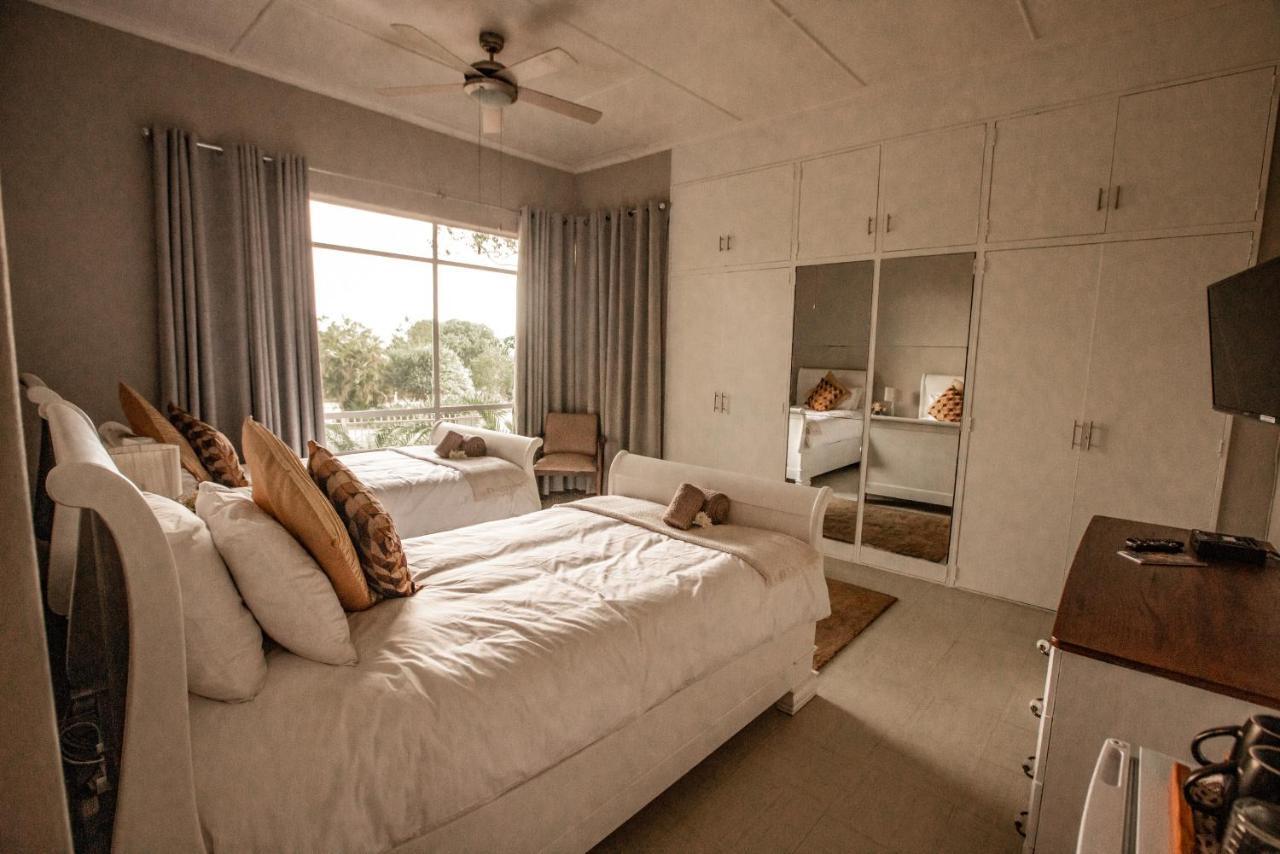 Selati 103 Guest Cottages Malalane Ngoại thất bức ảnh