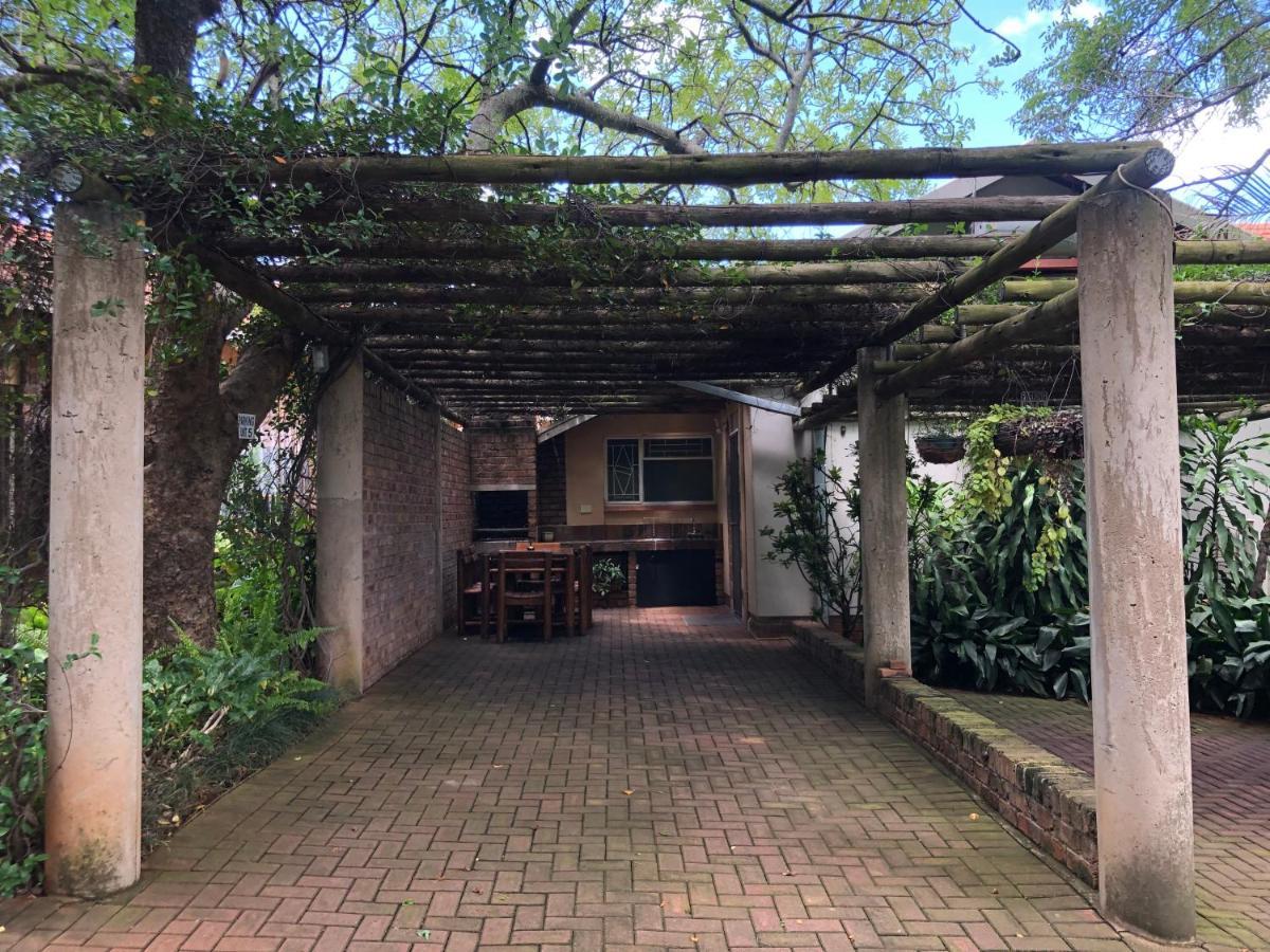 Selati 103 Guest Cottages Malalane Ngoại thất bức ảnh