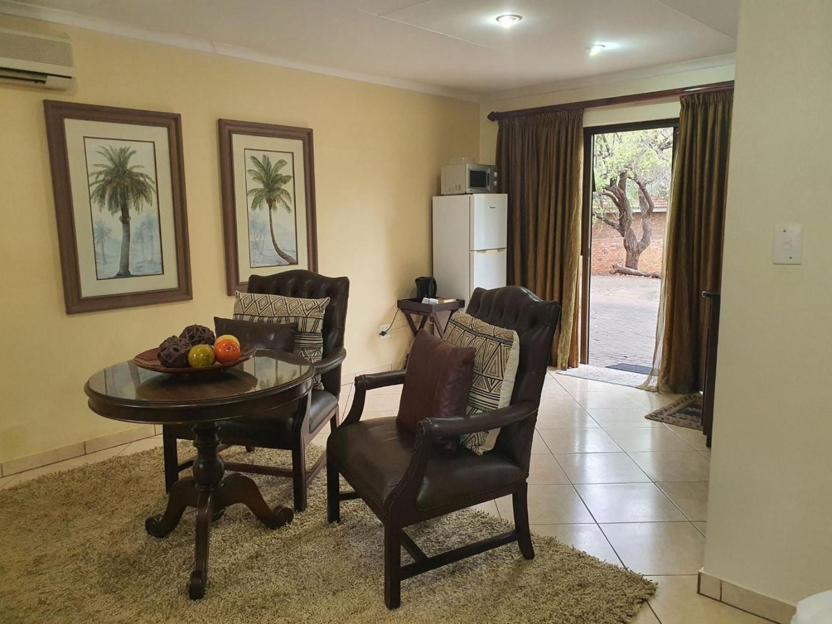 Selati 103 Guest Cottages Malalane Ngoại thất bức ảnh